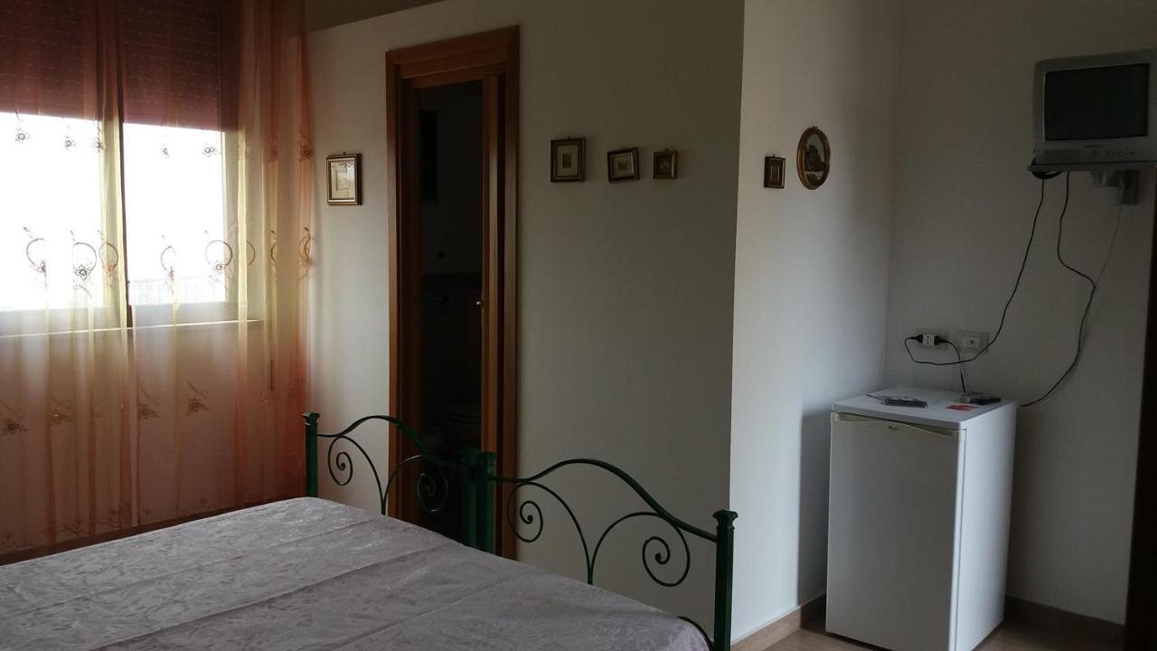 Bed And Breakfast Arcobaleno Custonaci Exterior foto